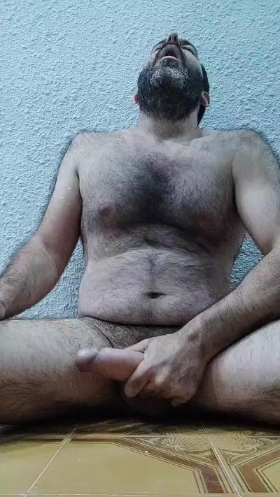 22cmBigCockMilk live from Spain