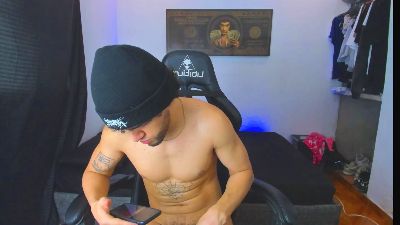 777juanda live from Colombia