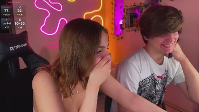 Adrean_Sofi live from Czechia