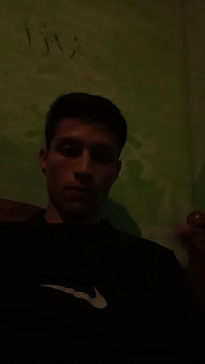 Adrian_sxp live from Venezuela