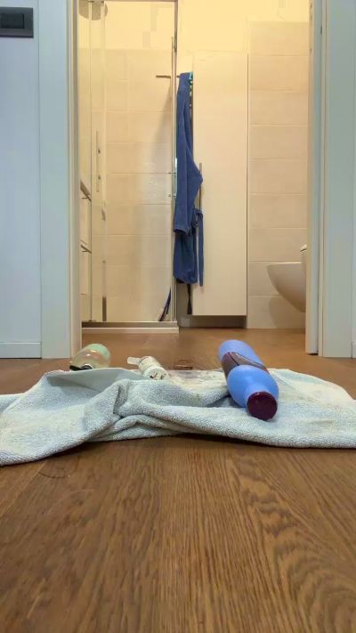 Agengh live from Italy