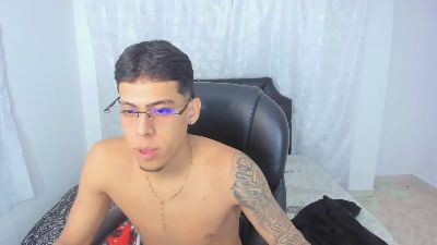 Aiden_Boy_ live from Colombia