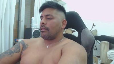 Ale_mhm live from Argentina