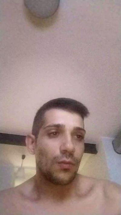 Alessio967 live from Italy
