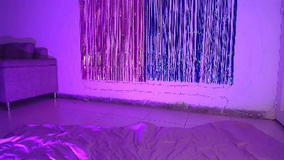 Alina_lee live from Colombia