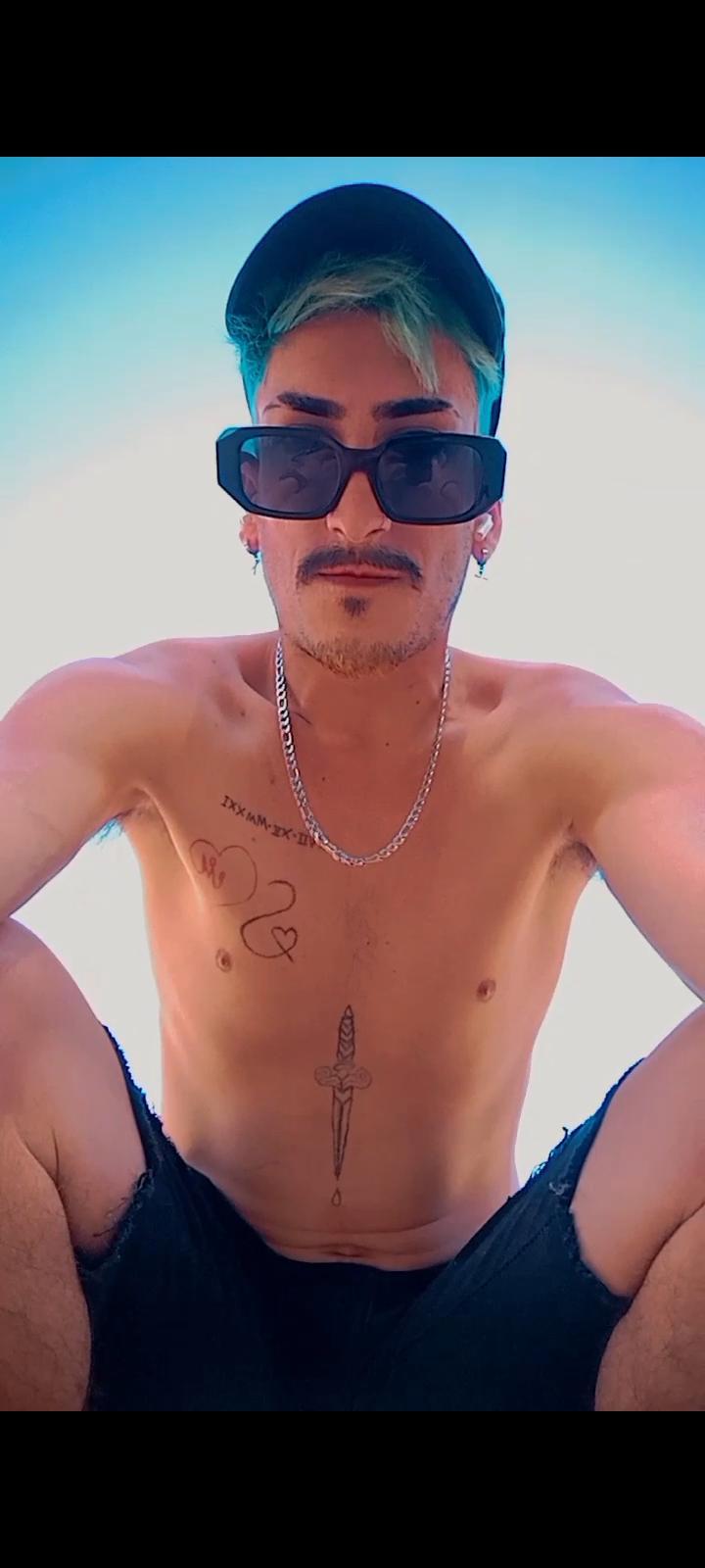 Alissonn7766 live from Brazil