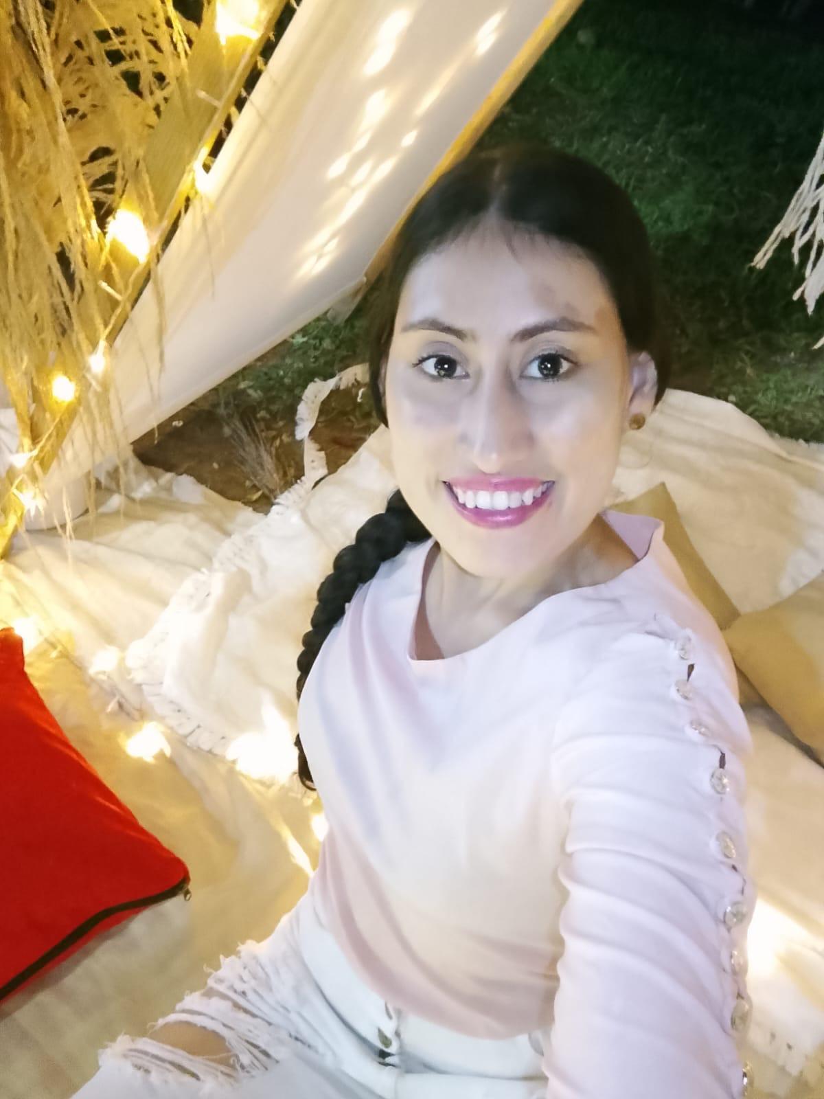 Alondraa_sweet live from Colombia
