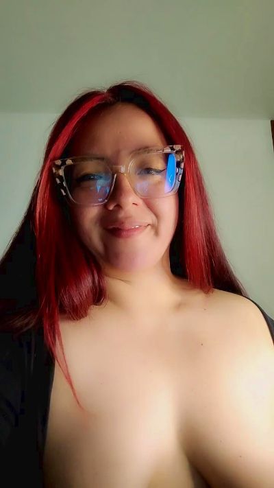 Amelia__deskxxx live from Colombia