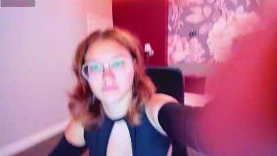 AngelinaLow live from United States