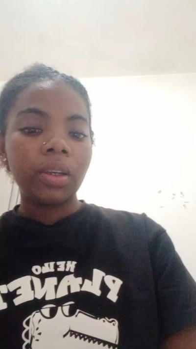 Angelina_69 live from Madagascar