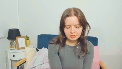 AnnaDear live from Austria