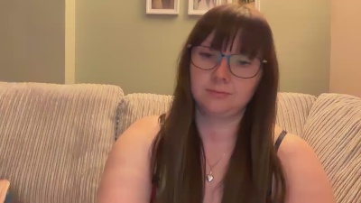 Annie_xox live from United Kingdom