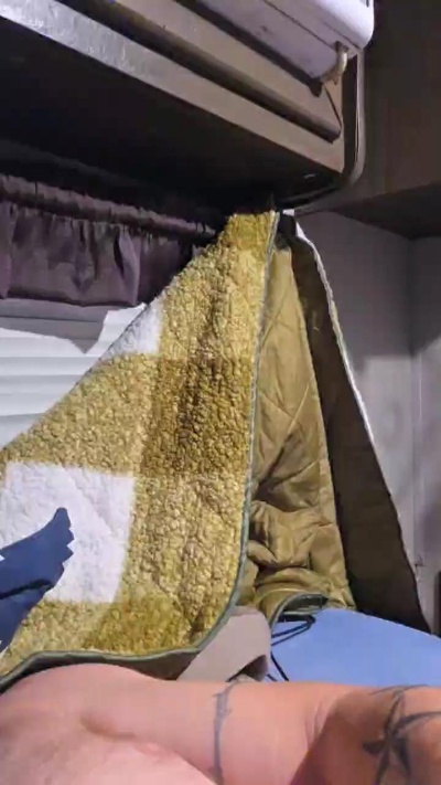 Anthonyploof live from United States