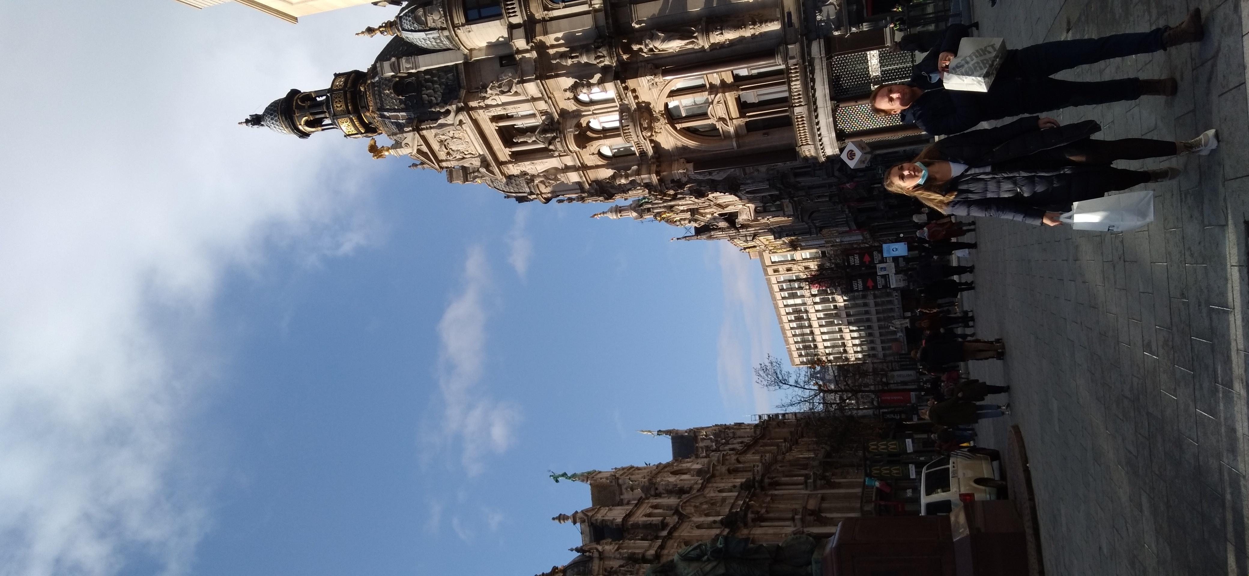 Antonicortez live from Belgium