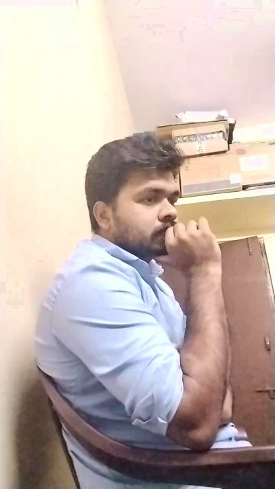 Anuu6 live from India