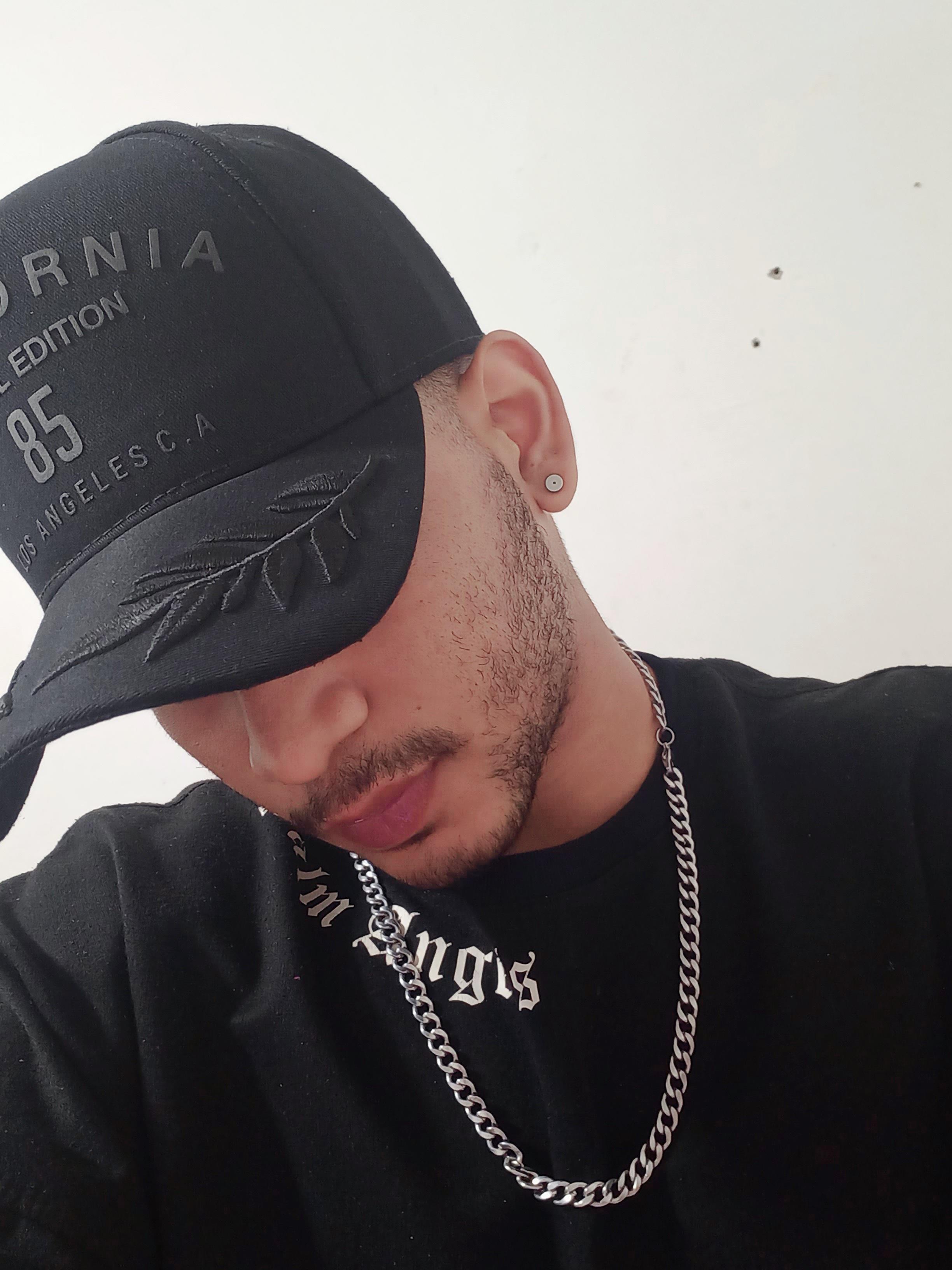 ArameanTrader3 live from Colombia