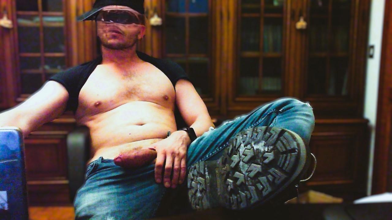 BULL4PUSSY live from Italy