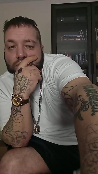 BenBeBlazin87 live from United States