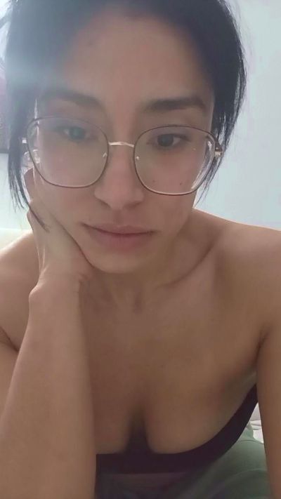 Blackrose943 live from Spain