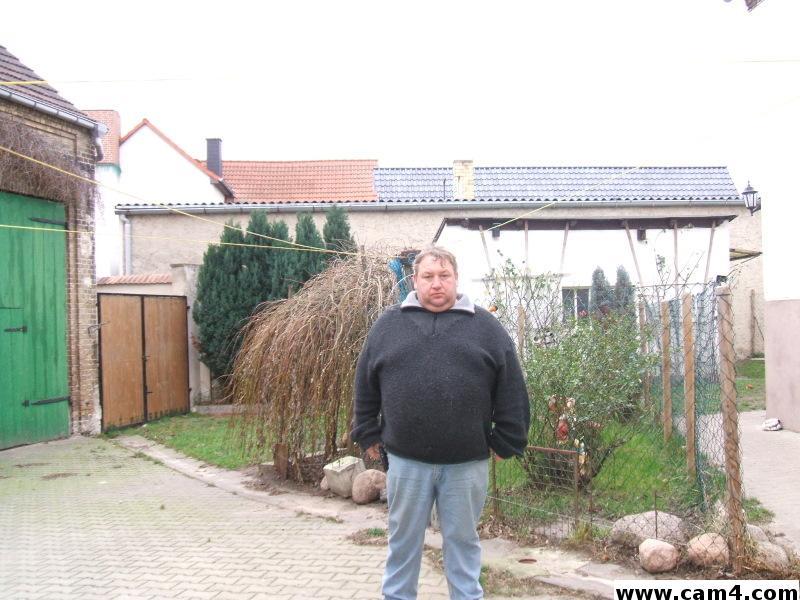 Bomber42 live from Germany