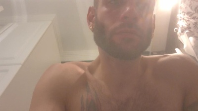 Boy4183 live from Canada