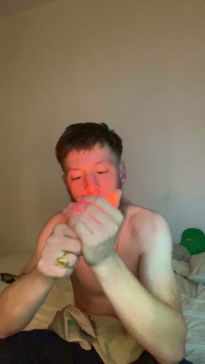 Boyveuxfemme live from France