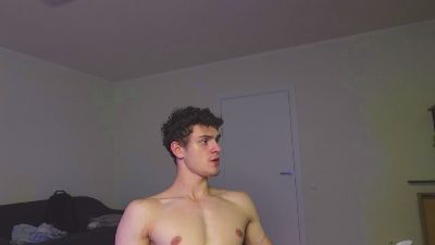 Brad_Holloway1 live from United States