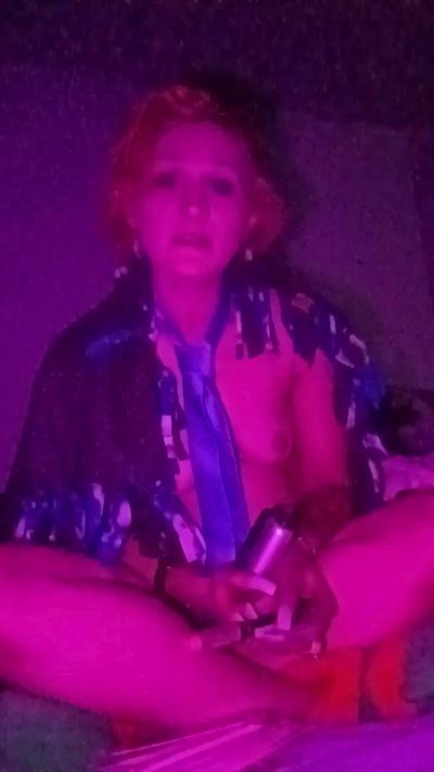 BridgetWitch live from United States