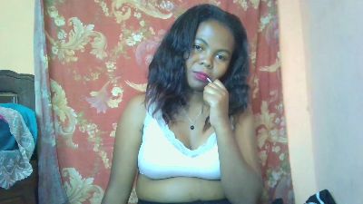 CANDYROSE3 live from Madagascar