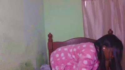 Caa_minou live from Madagascar