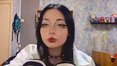 CandraDeignan live from United States