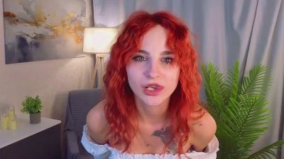 CariLobingier live from France