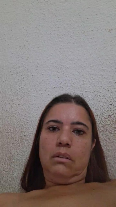 Carnuda live from Brazil