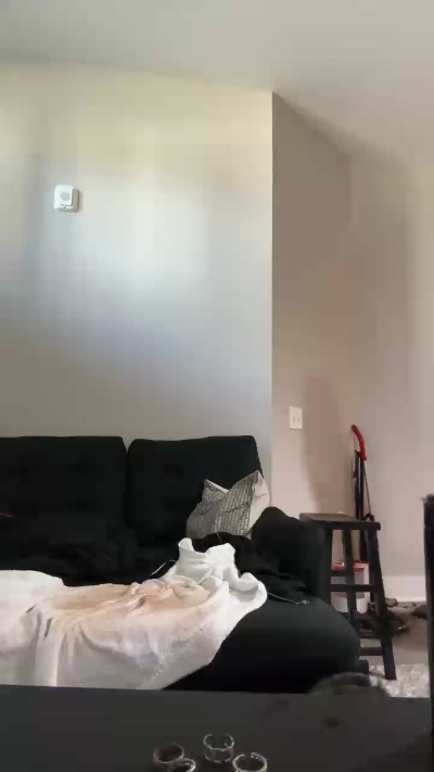 CashleyyNikki live from United States