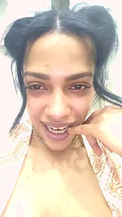 Chany_Chanel live from Italy