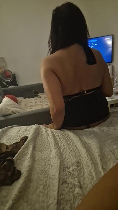 Checheedd live from France