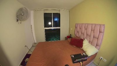 ChloeAndYan live from United States