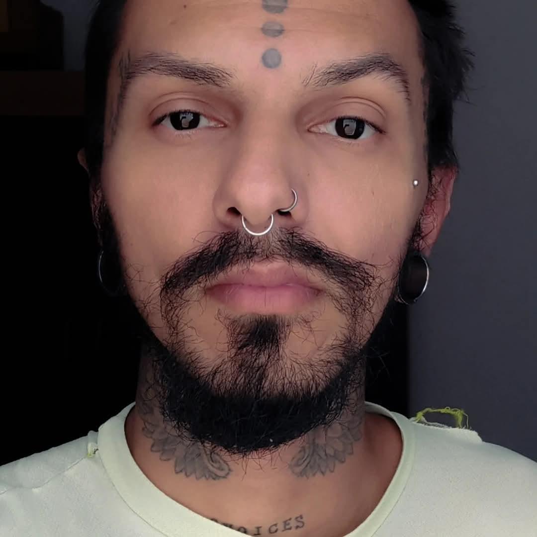 Chris_bigcock_ live from Brazil