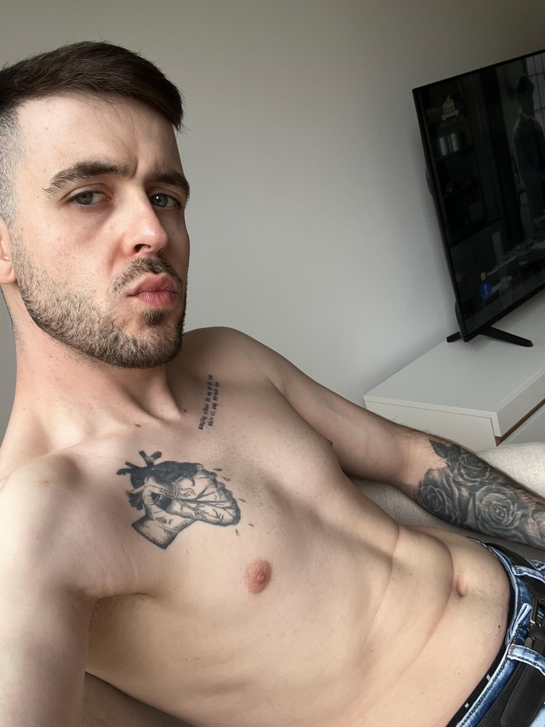 Clfxxx live from Spain