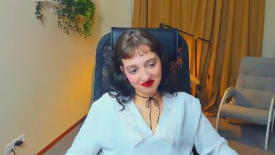 CoraleeDillman live from United States