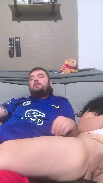 Coucoudu55 live from France