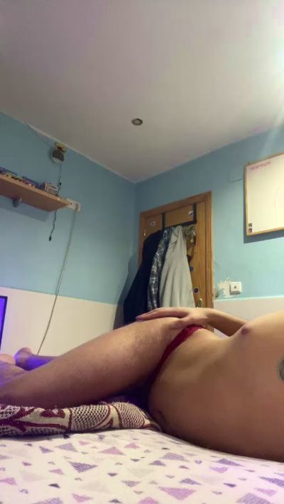 Cubantwink22 live from Spain