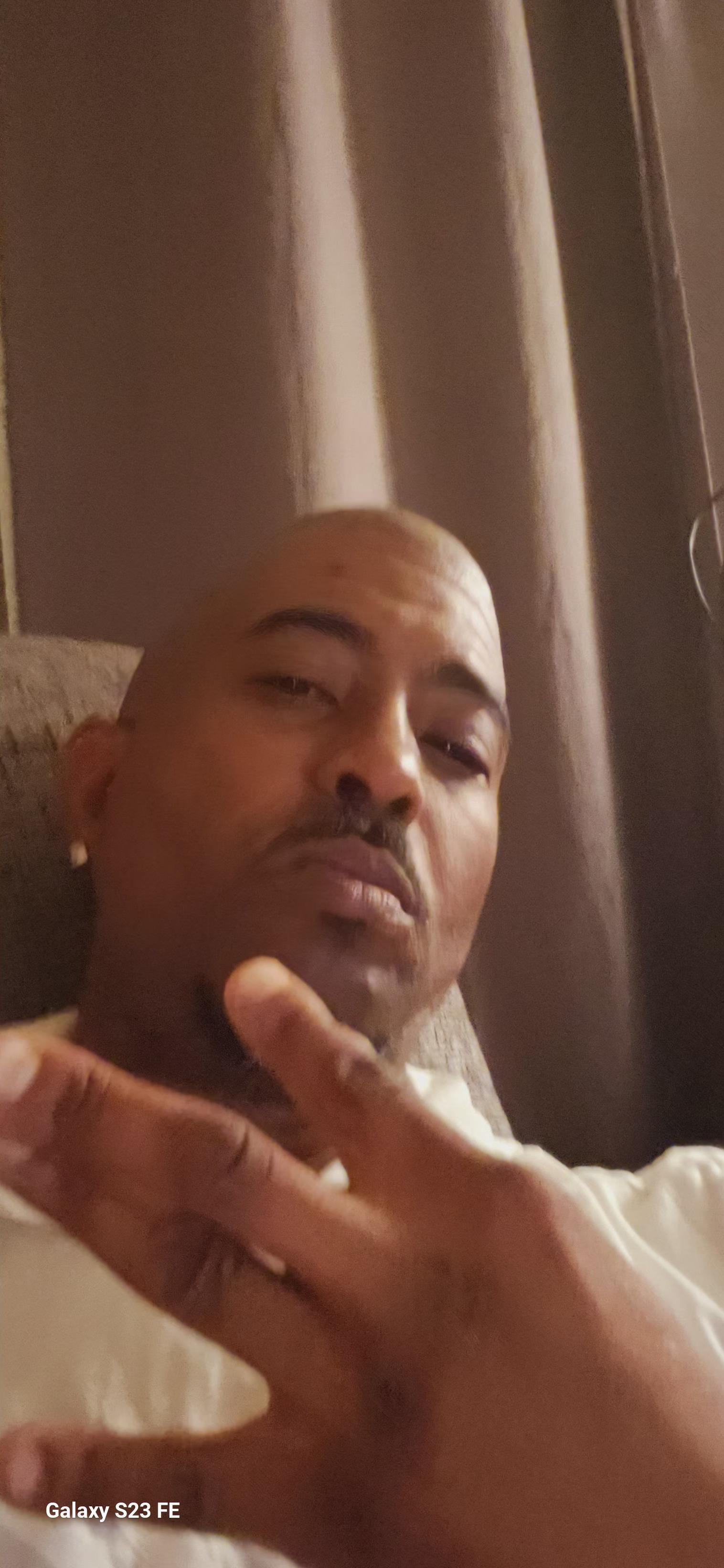 Da1NonlyMrLTP live from United States