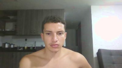 DanielHotMed live from Colombia