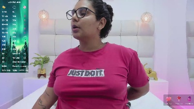 DanielleEvanss_ live from France