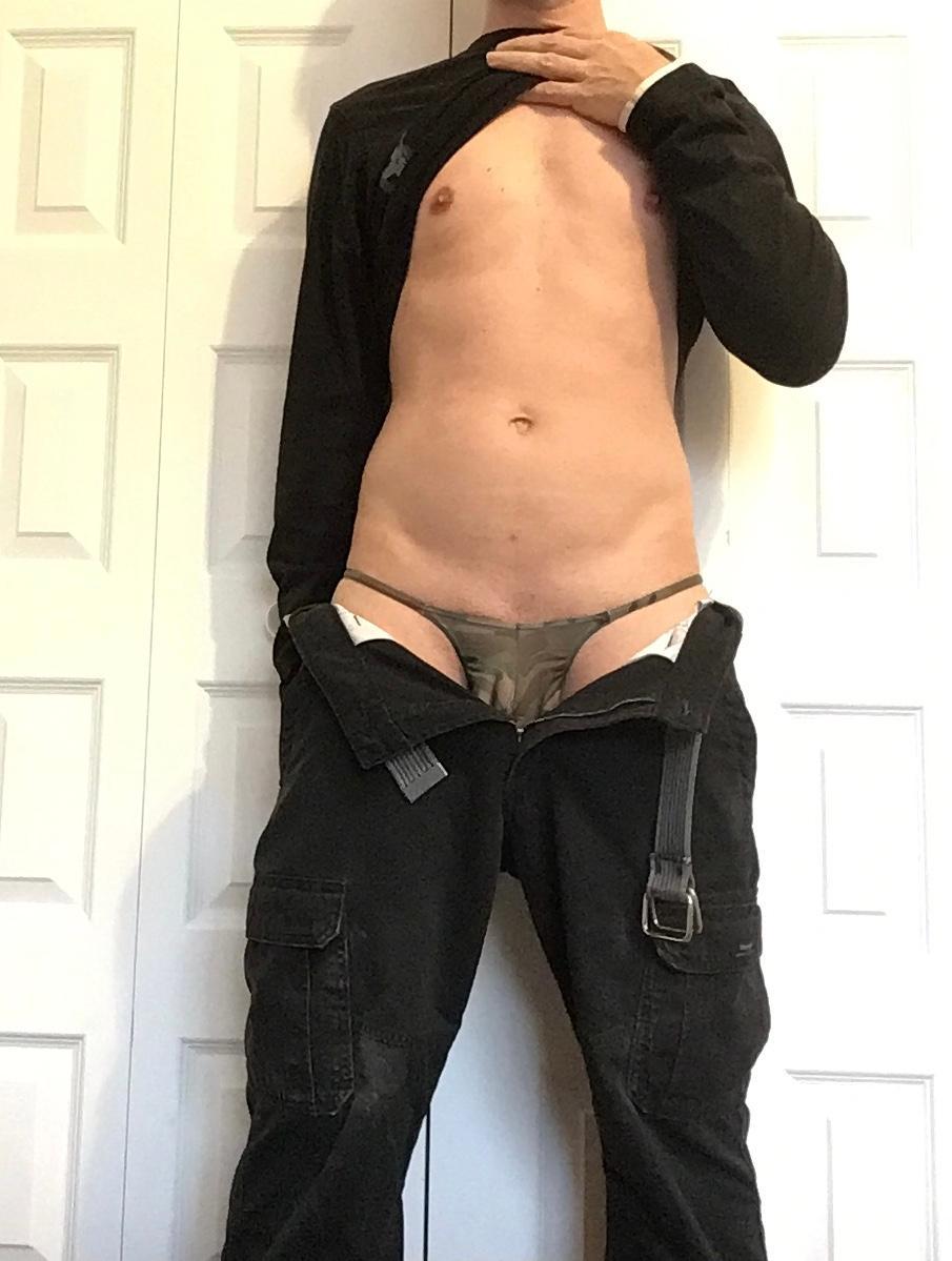 Danihell6669 live from Canada