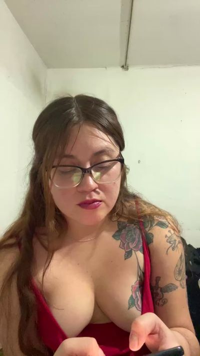 Danitapaz2 live from Chile