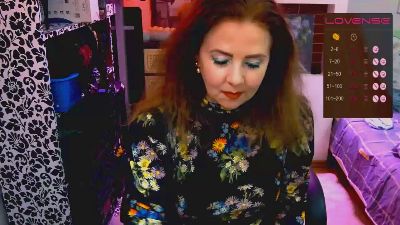 Delicecatmyau live from Ukraine