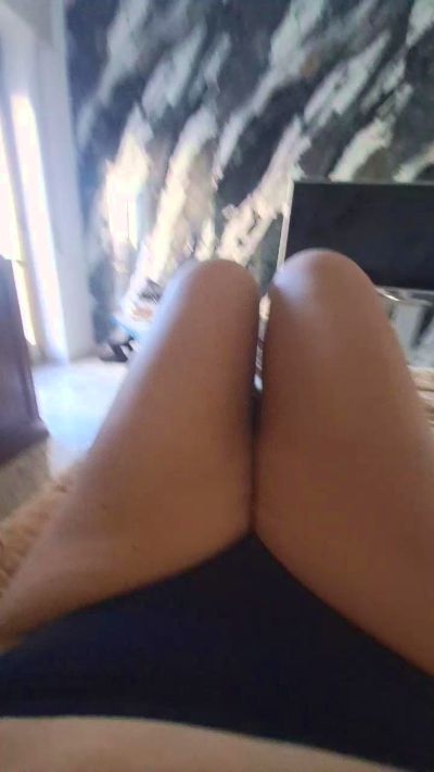 Diavoletta77 live from Italy