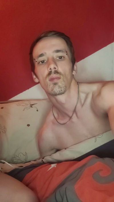DnR_97 live from United Kingdom